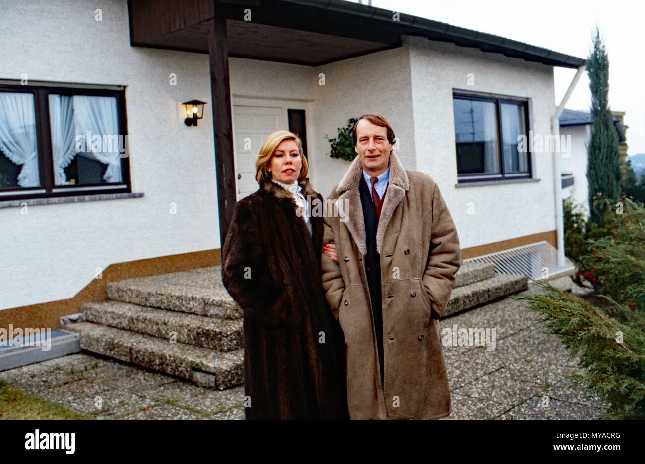 Michael Prinz von Preußen mit Ehefrau Brigitta, Deutschland 1981. Michael Prince of Prussia con sua moglie Brigitte, Deutschland 1981. Foto Stock