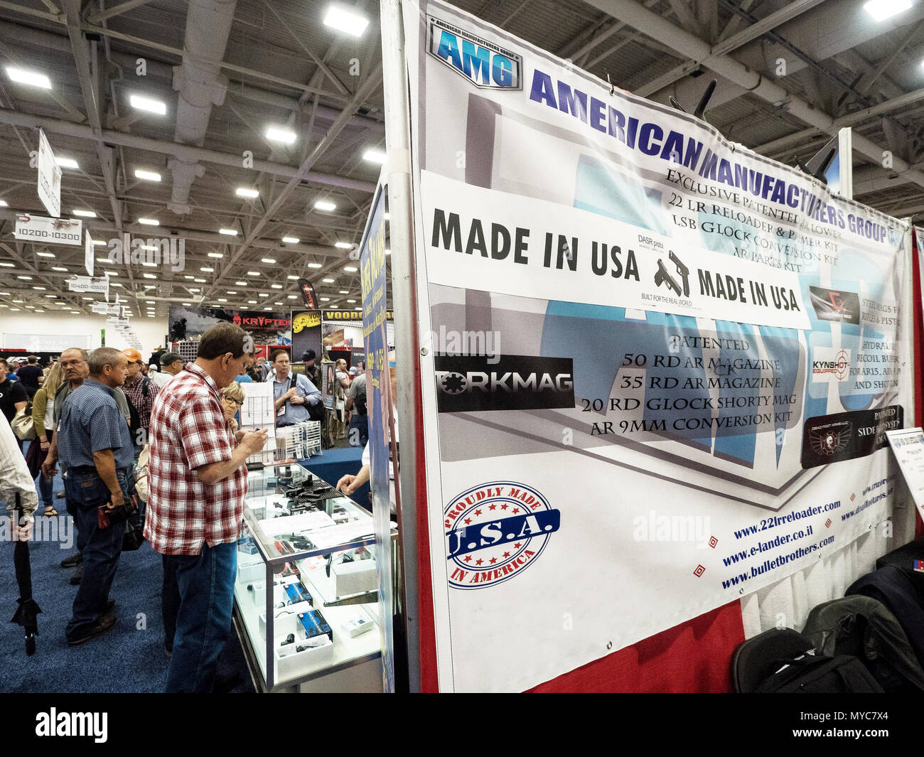 La libertà di portare armi è negli Stati Uniti d'America secondo emendamento e presso la National Rifle Association membri ha preso l'orgoglio nel difendere i loro diritti Foto Stock