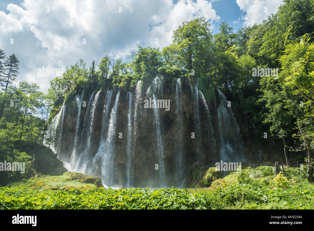'Plitvice Lakes National Park' & Forest Reserve, regione del Carso, Croazia. Foto Stock