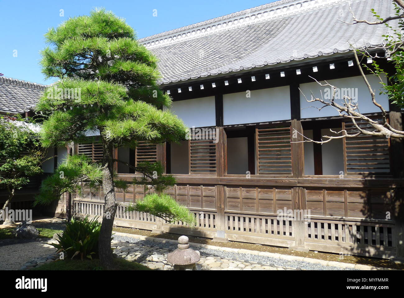Cortile giapponese di Kawagoe castello in Giappone Foto Stock