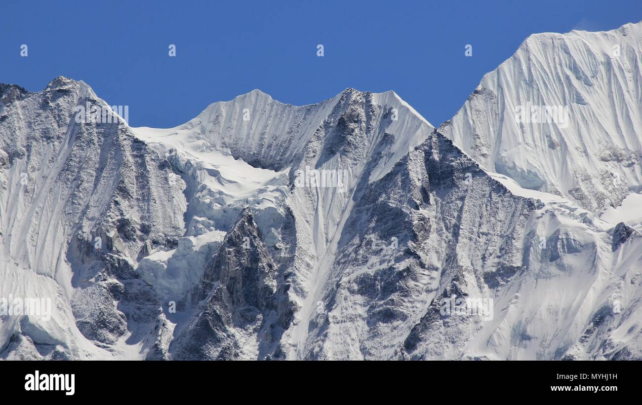 Ghiacciaio e dettaglio del monte Gangchenpo. Foto Stock