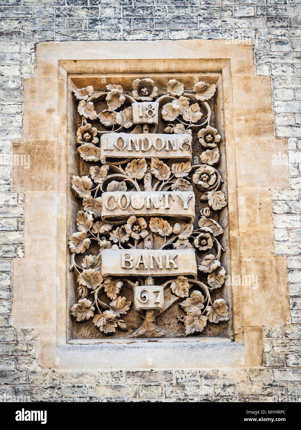 Londra e County Bank 1867 - Banca storico segno su una parete a Cambridge Regno Unito - la banca divenne parte del National Westminster Bank Foto Stock