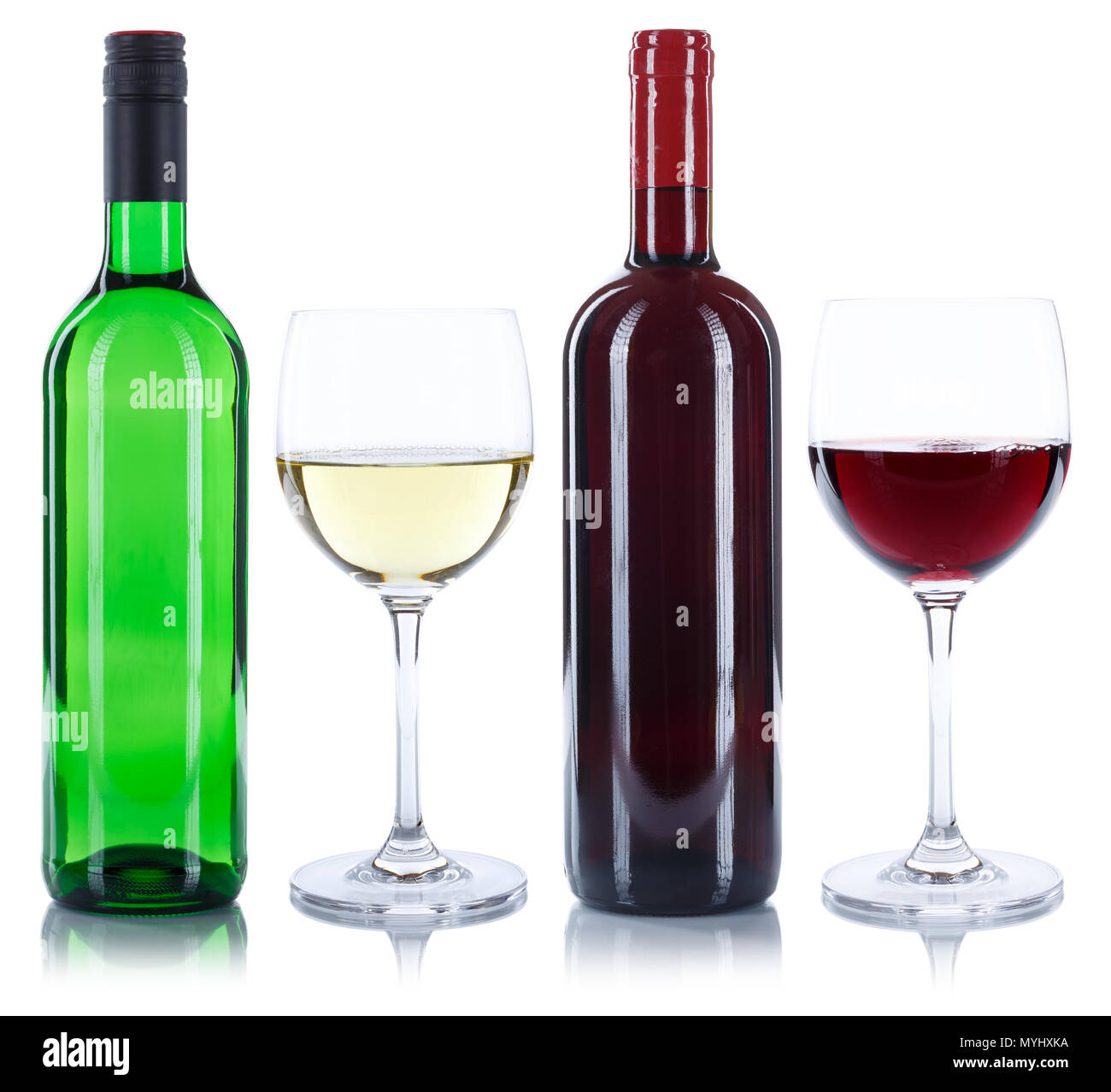 Vino rosso e bianco di bottiglie di alcol in vetro isolato su uno sfondo bianco Foto Stock