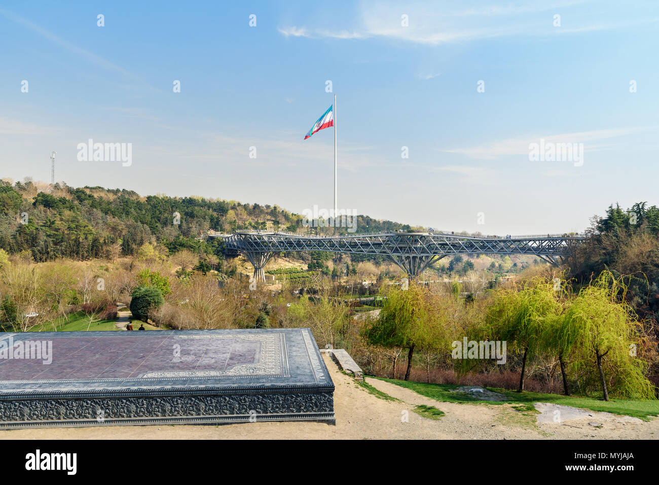 Tehran, Iran - 19 Marzo 2018: vista del Ponte Tabiat Foto Stock