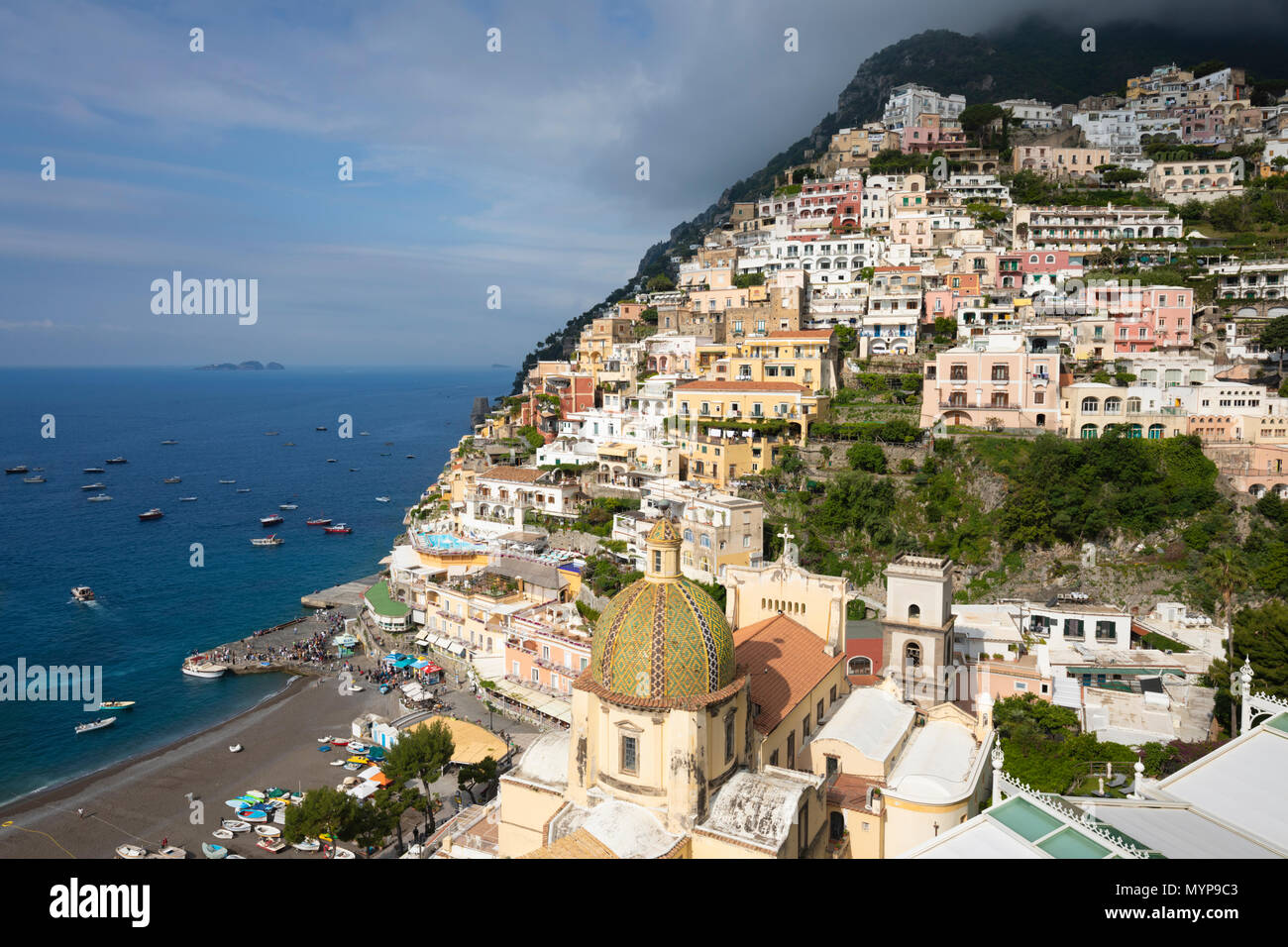 Vista sul resort di Positano Positano, la Costiera Amalfitana, Campania, Italia, Europa Foto Stock