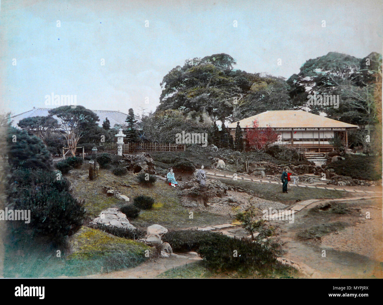 . Français : Photographies peintes du Japon datant d'avant 1886, d'aprés une nota marqué sur le livret contenant les photos. Auteur présumé des photos originales: Adolfo Farsari. Inglese: fotografia dipinta dal Giappone, risalenti a prima del 1886, secondo una nota scritta sull'album contenente le fotografie. Presunto autore della foto originale: Adolfo Farsari. prima del 1886. Adolfo Farsari (1841 - 1898) fotografie HDR da Esby (PARLA) 269 Japon-1886-31 Foto Stock