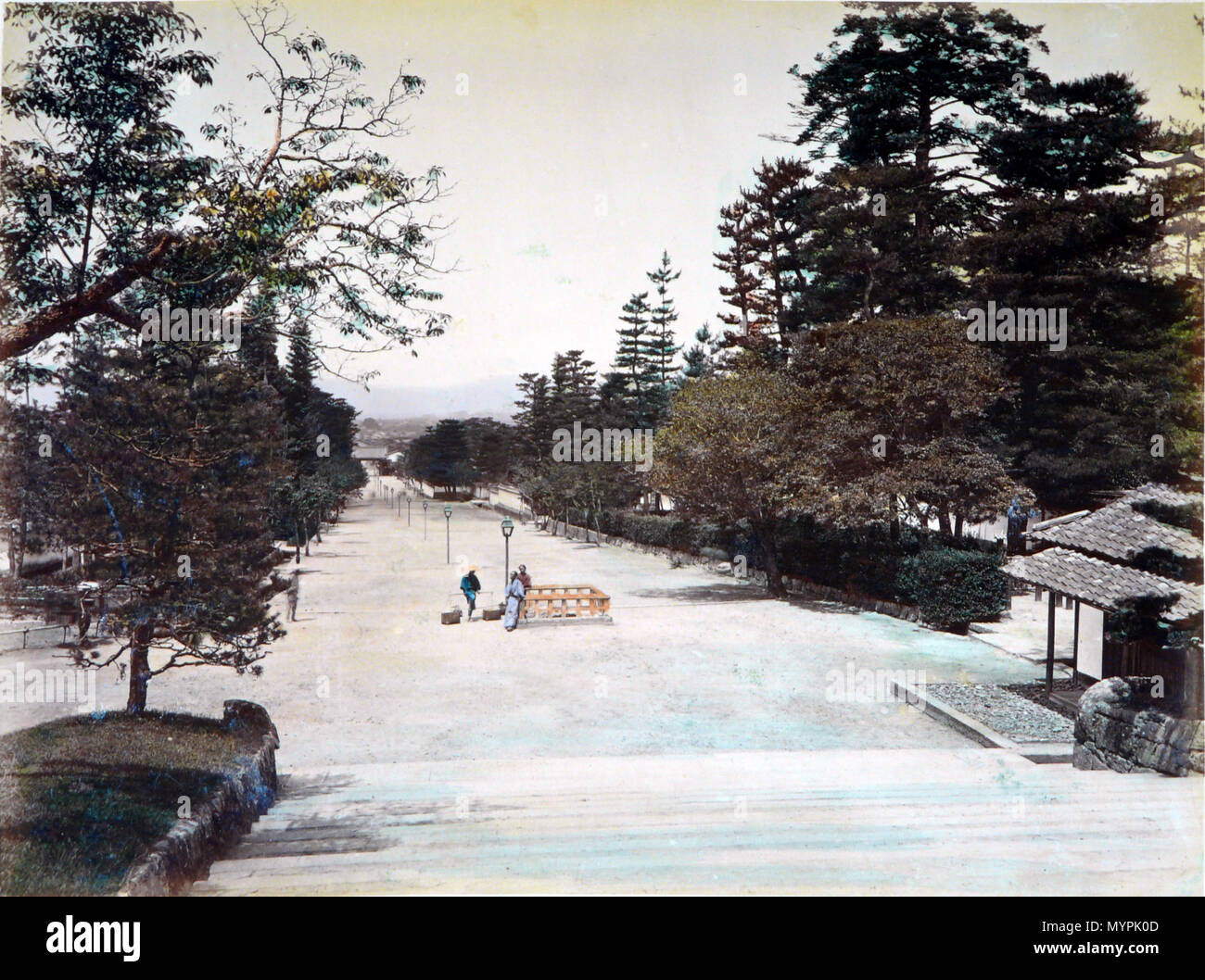 . Français : Photographies peintes du Japon datant d'avant 1886, d'aprés une nota marqué sur le livret contenant les photos. Auteur présumé des photos originales: Adolfo Farsari. Inglese: fotografia dipinta dal Giappone, risalenti a prima del 1886, secondo una nota scritta sull'album contenente le fotografie. Presunto autore della foto originale: Adolfo Farsari. prima del 1886. Adolfo Farsari (1841 - 1898) fotografie HDR da Esby (PARLA) 269 Japon-1886-40 Foto Stock