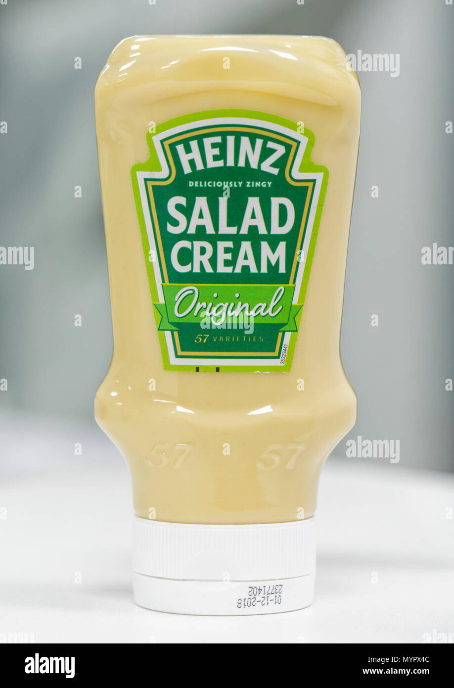 Bottiglia di Heinz crema insalata, Heinz introdotto per la prima volta insalata crema nel 1914. Foto Stock