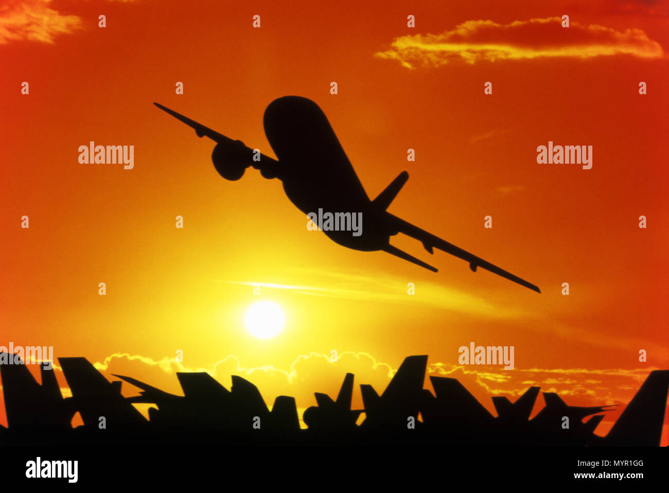 1992 Silhouette storico di volo aereo commerciale Foto Stock