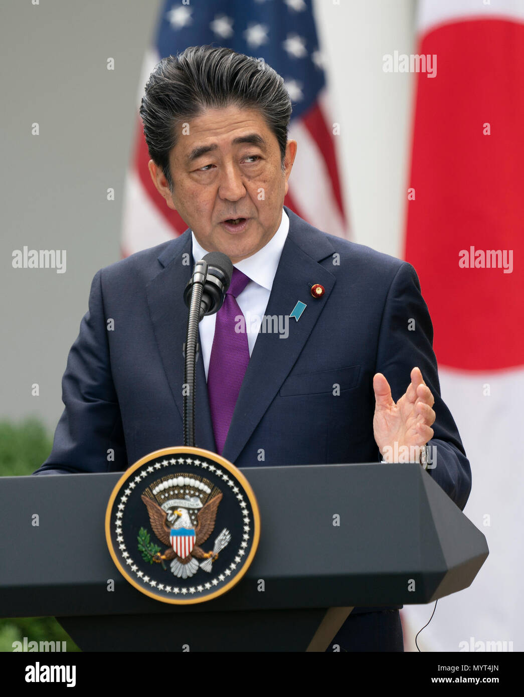 Primo Ministro giapponese Shinzo Abe ha partecipato a una conferenza stampa con il Presidente degli Stati Uniti, Trump e alla Casa Bianca a Washington DC, Giugno 7, 2018. Credito: Chris Kleponis/CNP /MediaPunch Foto Stock