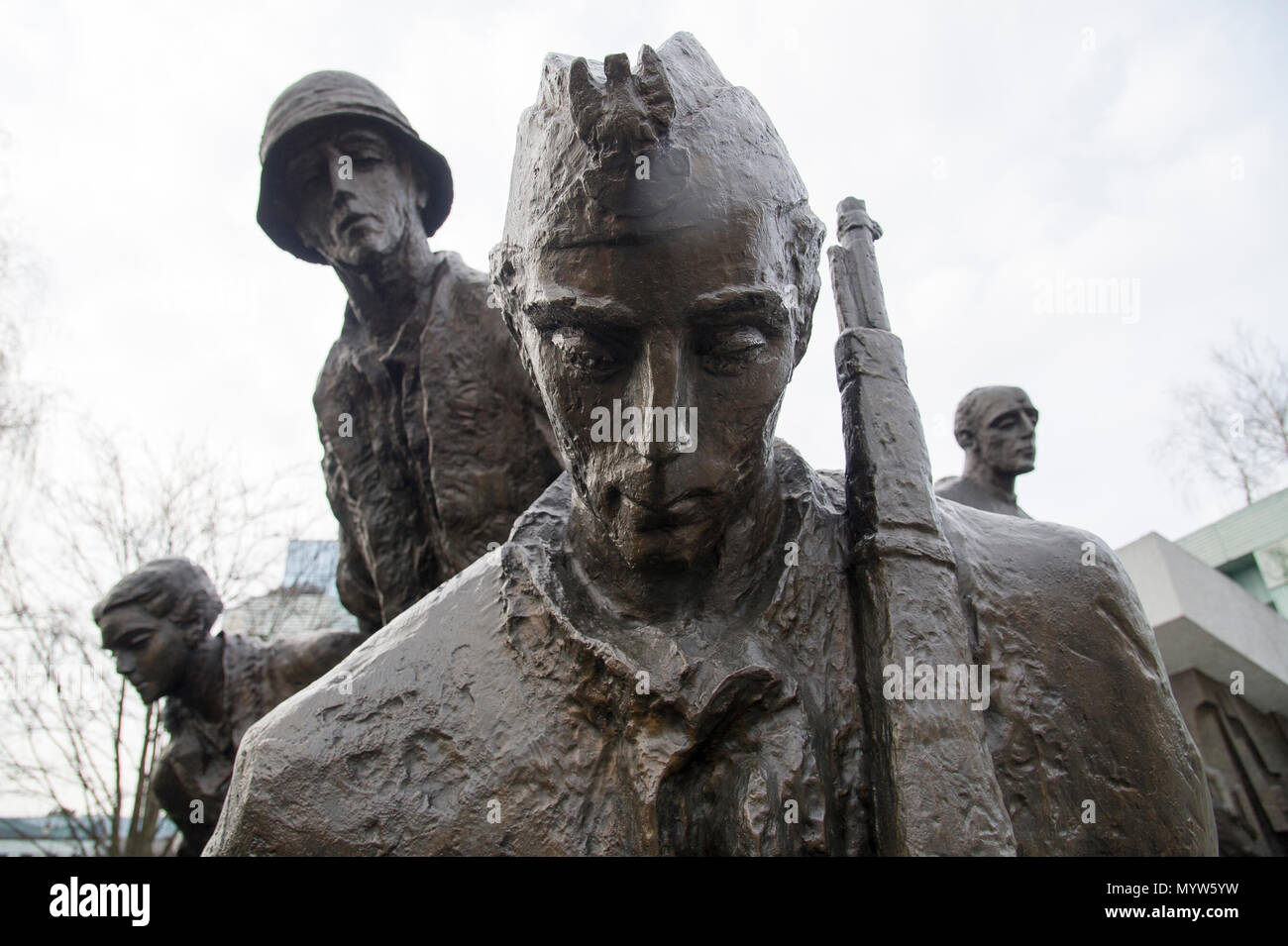 Insurrezione di Varsavia monumento (Pomnik Powstania Warszawskiego) su Krasinski Square a Varsavia in Polonia. Il 21 marzo 2017. Un monumento mostra polacco lotta di resistenza Foto Stock