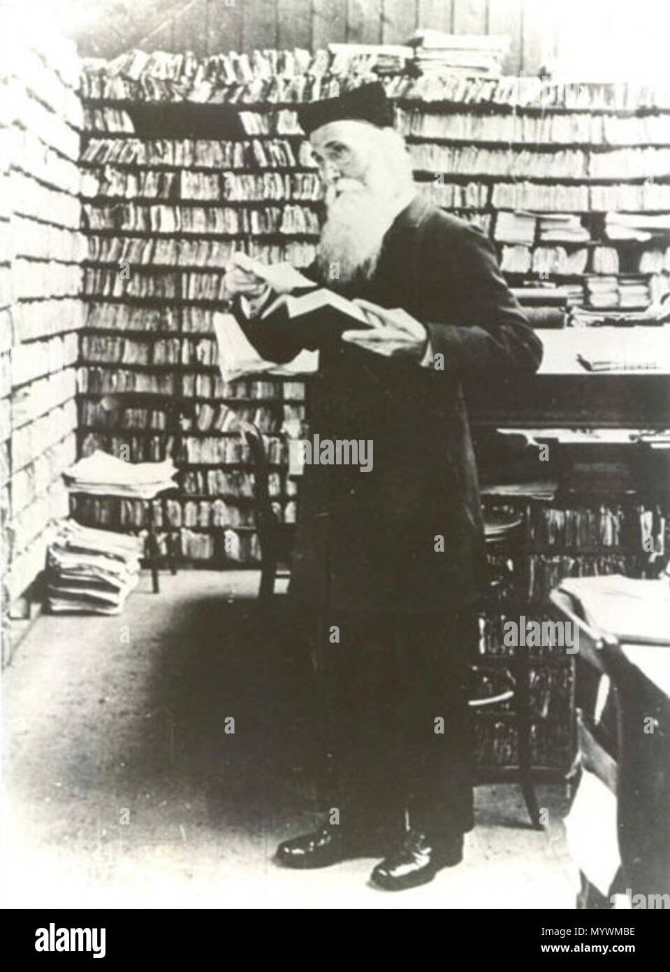 Inglese: James Murray, lessicografo e filologo. Egli è stato il primo  editore di The Oxford English Dictionary. . Prima di 1910. Sconosciuto. 3  James-Murray Foto stock - Alamy