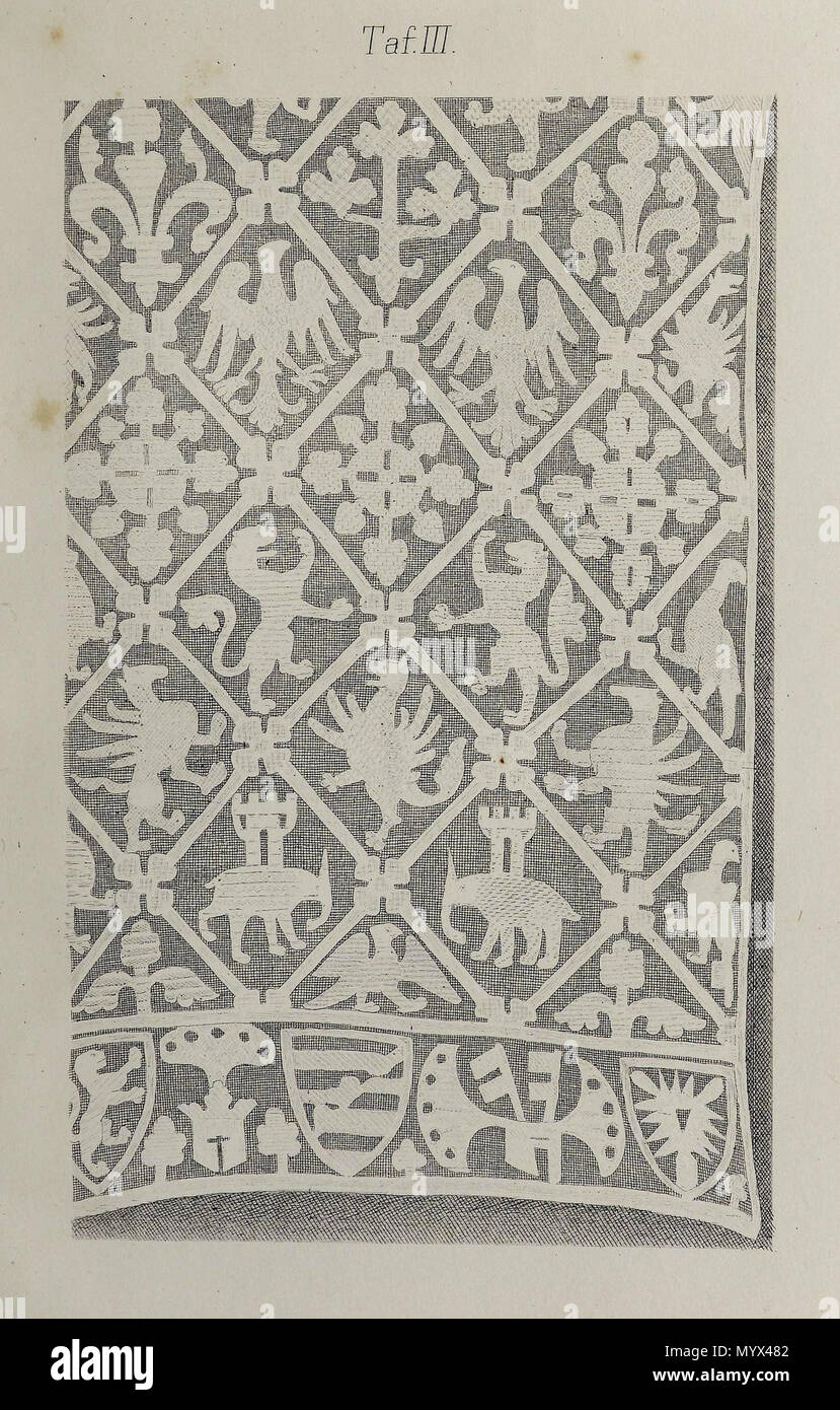 . Inglese: Dettaglio di un altare telo dalla metà del XIV c in San Vito Minster chiesa in Mönchengladbach, Germania. Illustrazione in Franz Bock del 1871 Geschichte der liturgischen Gewänder des Mittelalters: oder Entstehung und Entwicklung der kirchlichen ornato und Paramente in Rücksicht auf Stoff, Gewebe, Farbe, Zeichnung, Schnitt und rituelle Bedeutung. Banda 3: Die Paramentik des Altares und des faccende Mittelalter im. . 1871. artista sconosciuto, prima di 1871 6 Bock1871BD3 0247 Foto Stock