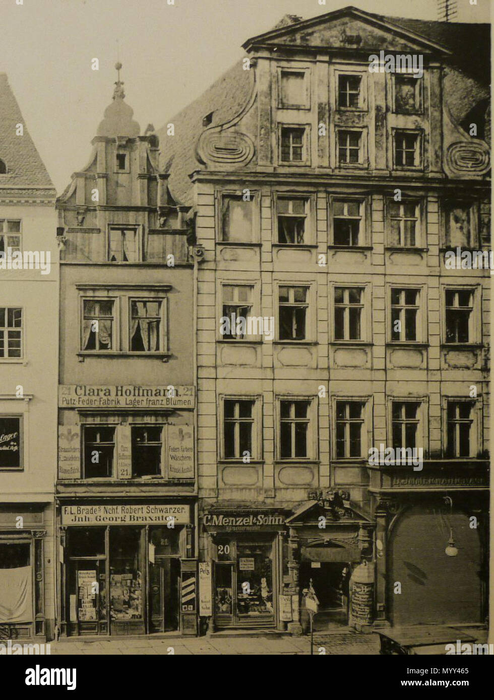 . Polski: Wygląd kamienicy nr 20 i 21 na Rynku wrocławskim, lata 1895-1900 . Il 28 aprile 1918. 57 sconosciuto Kamienica 20 i 21 Foto Stock