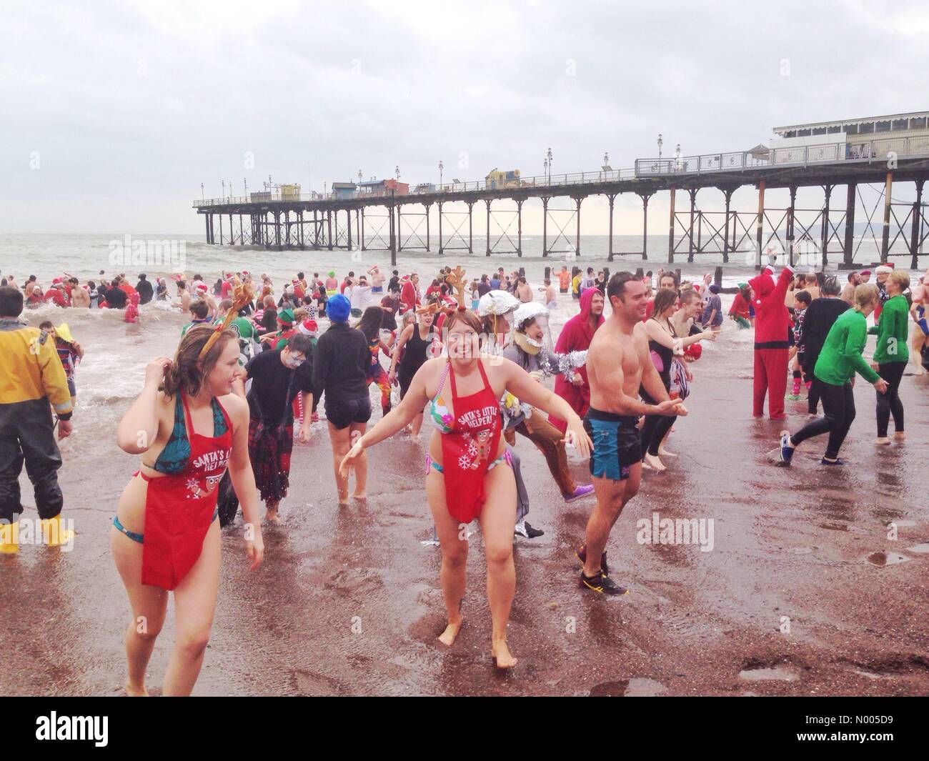 Teignmouth Boxing Day dip Foto Stock