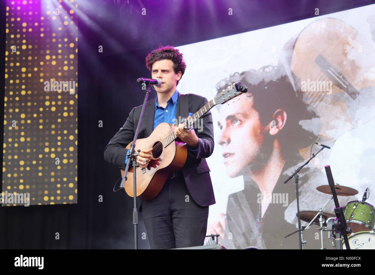 Londra, Regno Unito. Il 24 giugno 2017. Charlie Fink a West End Live 2017, Trafalgar Square, Londra. 24/06 Credito: Ollie Cole / StockimoNews/Alamy Live News Foto Stock