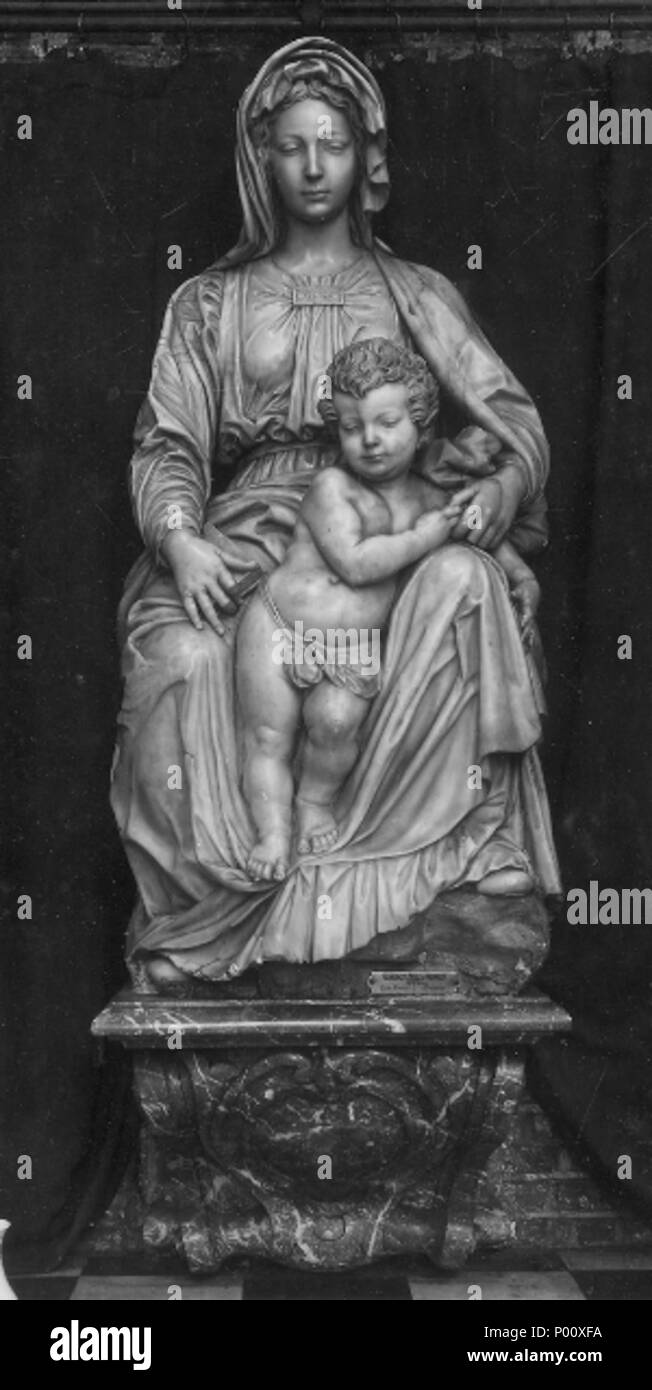 . Inglese: Madonna, da Rombaut Pauwels, Chiesa di San Michele, Gand, Belgio Nederlands: O.-L.-Vrouw incontrato tipi, porta Rombaut Pauwels, Sint-Michielskerk, Gent . 1943. C.G.L.W. 89 Rombaut Pauwels - Madonna Foto Stock