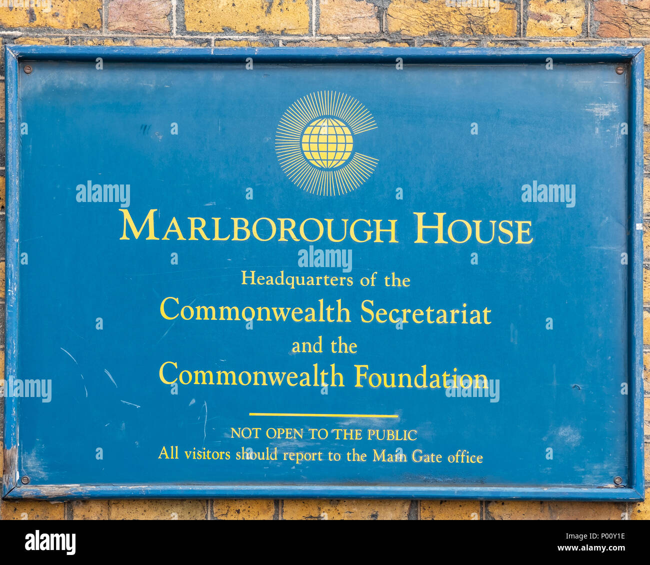 Segno esterno di Marlborough House, sede del segretariato del Commonwealth e la fondazione del Commonwealth. Foto Stock