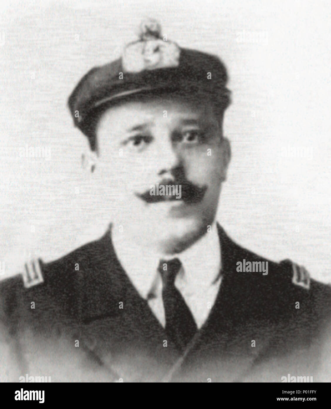 . Inglese: Francisco Xavier Pires Trancoso (1877-1952), portoghese ufficiale della marina militare e politico. Português: Francisco Xavier Pires Trancoso (1877-1952), Oficial da Armada Portuguesa e político. 1 Francisco Xavier Peres Trancoso (Arquivo Central da Marinha, Foto J.P. Sabino) Foto Stock