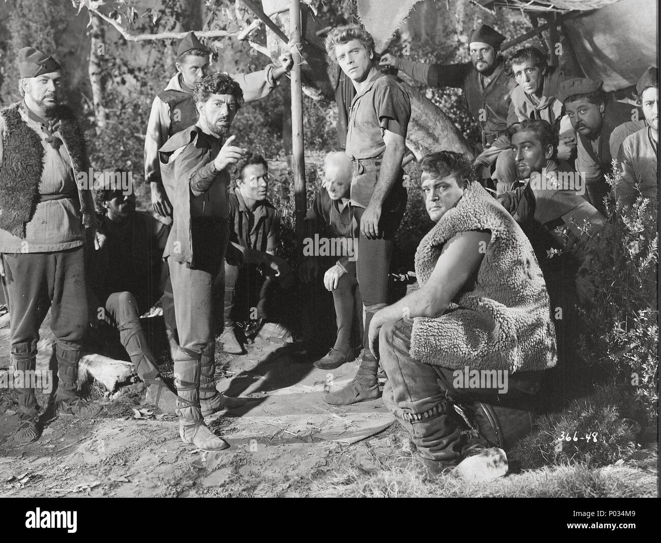 Pellicola originale titolo: la fiamma e la freccia. Titolo italiano: la fiamma e la freccia. Regista: JACQUES TOURNEUR. Anno: 1950. Stelle: BURT LANCASTER; NICK CRAVAT. Credito: WARNER BROTHERS / Album Foto Stock