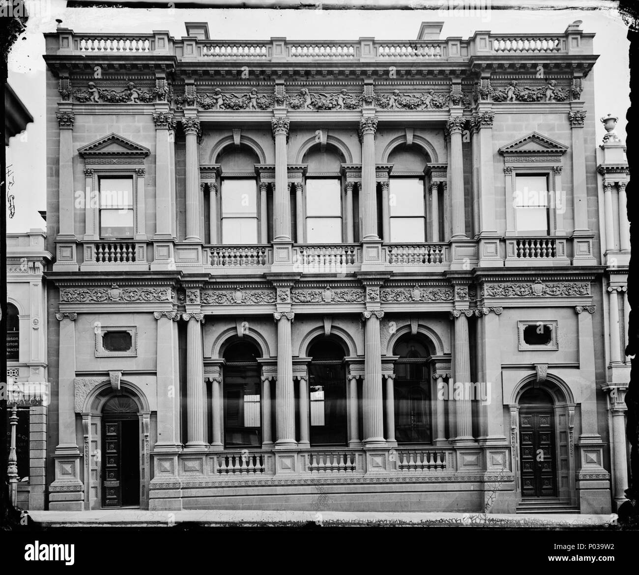 . Inglese: Fotografia della banca di New South Wales, 55 Collins Street, Melbourne, Australia, adottate tra il 1870 e il 1875. . 6 marzo 2014, 13:31:54. American & Australasian azienda fotografica 1 Banca del Nuovo Galles del Sud, 55 Collins Street, Melbourne un2825152h Foto Stock