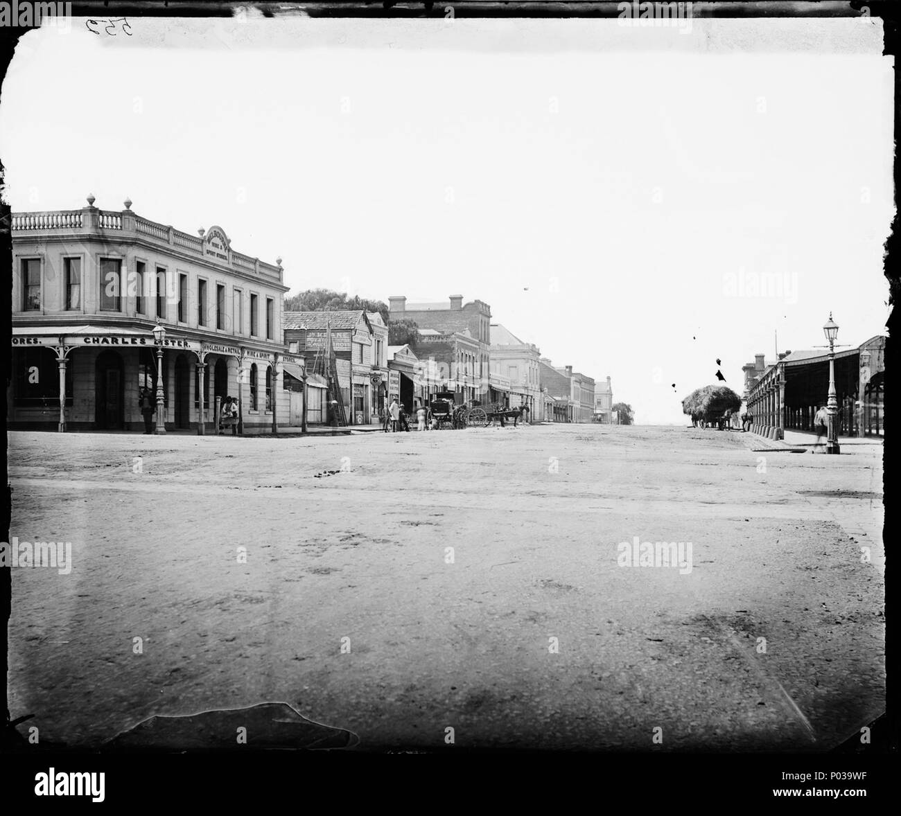 . Inglese: Charles Lister di Melbourne Hotel, angolo Bourke & Stephen Street, Melbourne, Victoria, Australia, 1870-1875 . 11 marzo 2014, 14:34:37. American & Australasian azienda fotografica 1 Charles Lister di Melbourne Hotel, angolo Bourke &AMP; Stephen Street, Melbourne Foto Stock