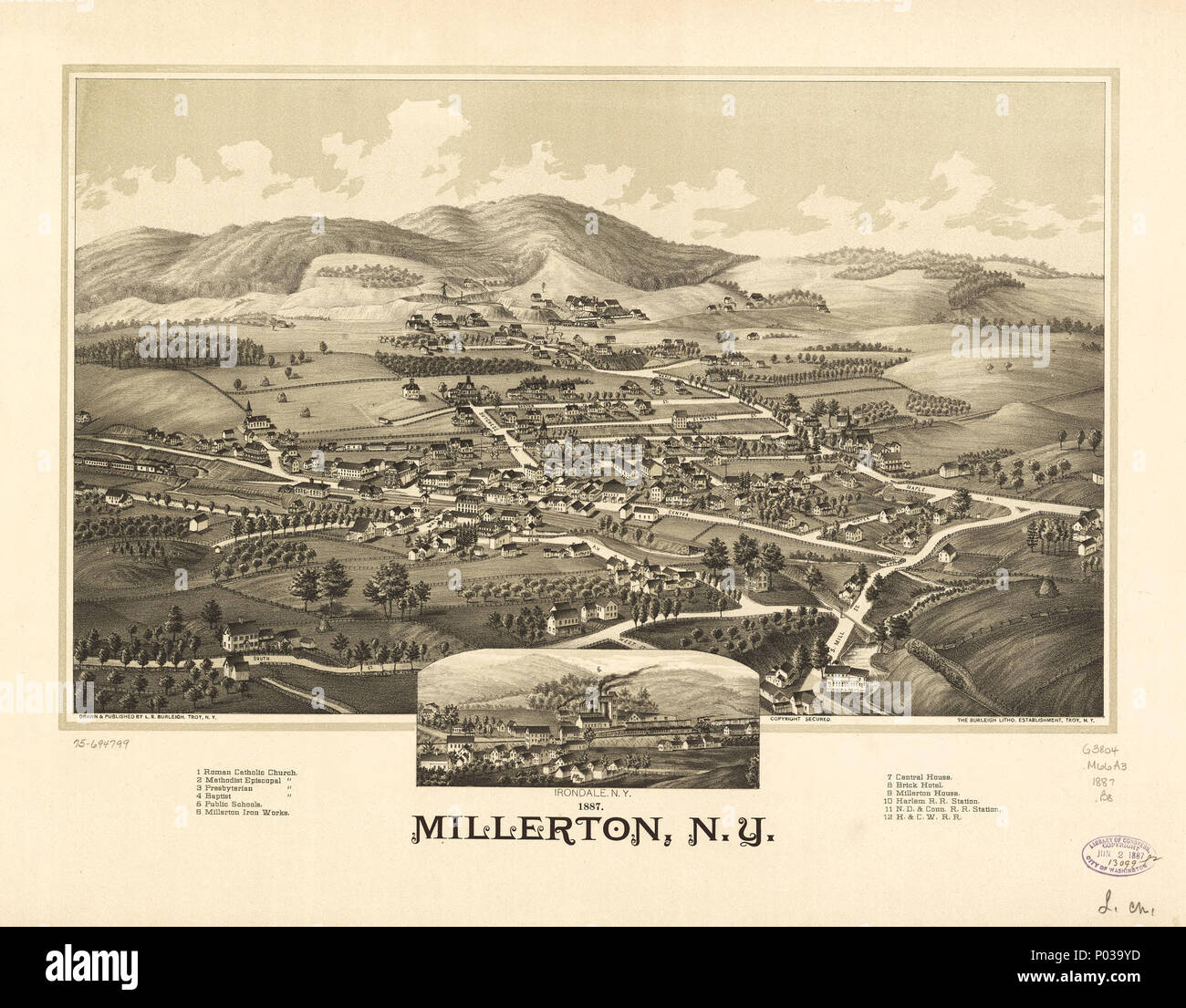 . Inglese: mappa in prospettiva non è disegnata in scala. Bird's-eye-vista. LC Mappe panoramiche (2a ed.), 591 disponibile anche attraverso la Libreria del Congresso sito Web come immagine raster. Include indice per i punti di interesse e visualizzare di 'Irondale, N.Y.' AACR2: 100; 651/1; 710 . 1887 Millerton, N.Y.. 1887. Burleigh, L. R. (Lucien R.); Burleigh Litho; Burleigh, L. R. 20 1887 Millerton, N.Y. LOC 75694799 Foto Stock