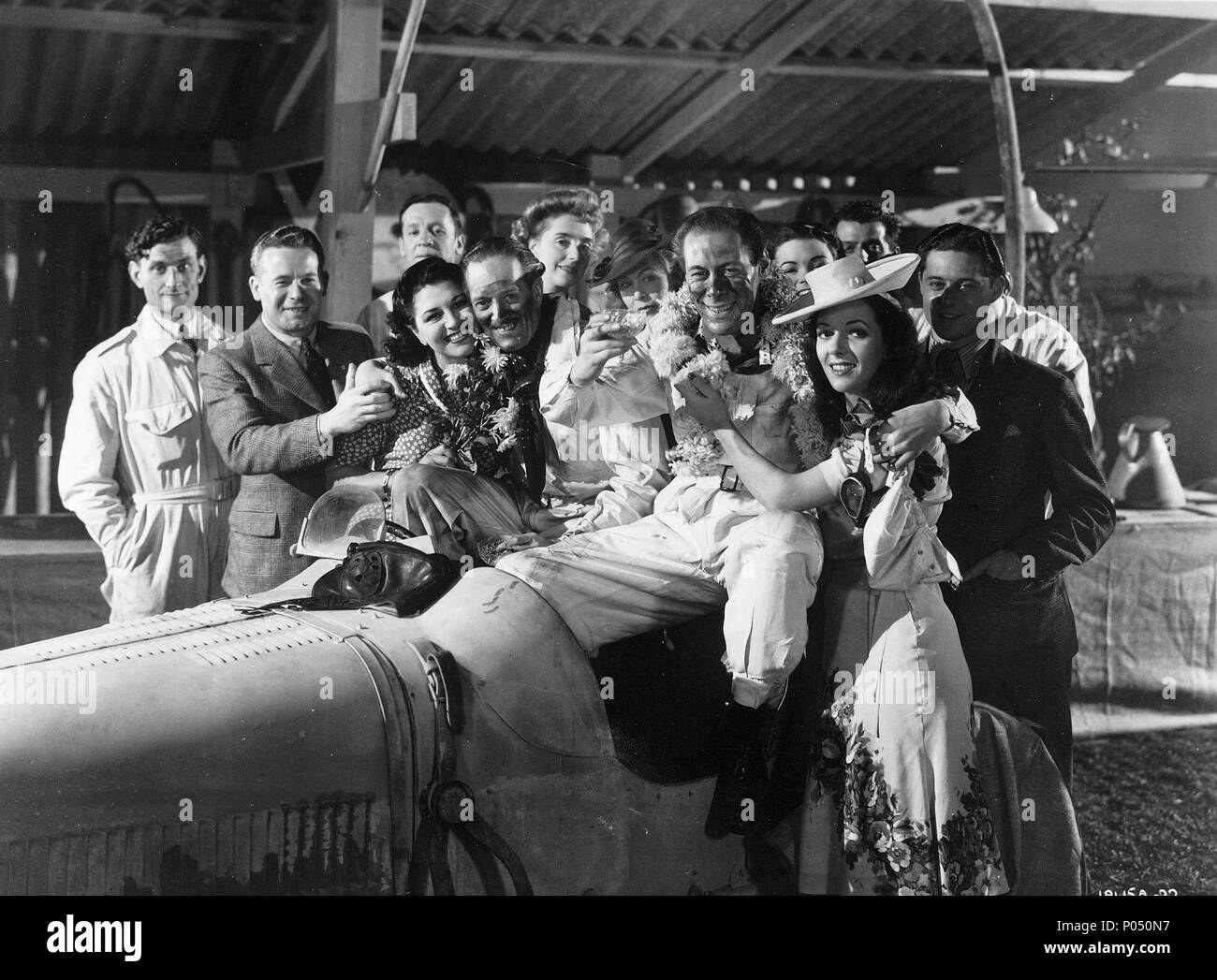 Pellicola originale titolo: The rake's progress. Titolo inglese: famigerato gentiluomo. Regista: Sidney Gilliat. Anno: 1945. Stelle: REX HARRISON. Credito: RANK / Album Foto Stock