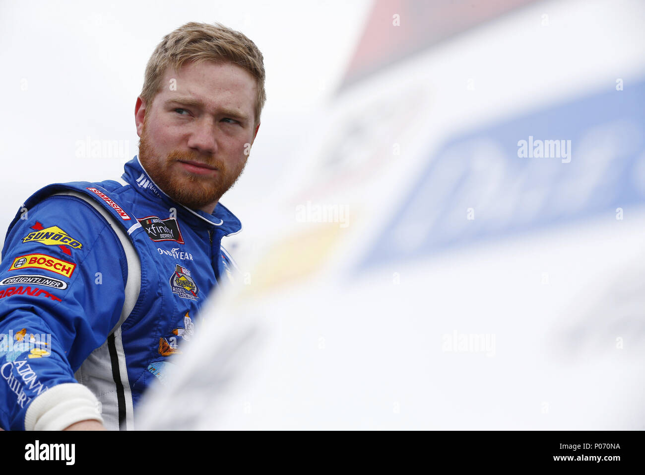 Brooklyn, Michigan, Stati Uniti d'America. 8 Giugno, 2018. Tyler Reddick (9) si blocca in garage durante la pratica per la stampa di LTi 250 a Michigan International Speedway di Brooklyn, Michigan. Credito: Chris Owens Asp Inc/ASP/ZUMA filo/Alamy Live News Foto Stock