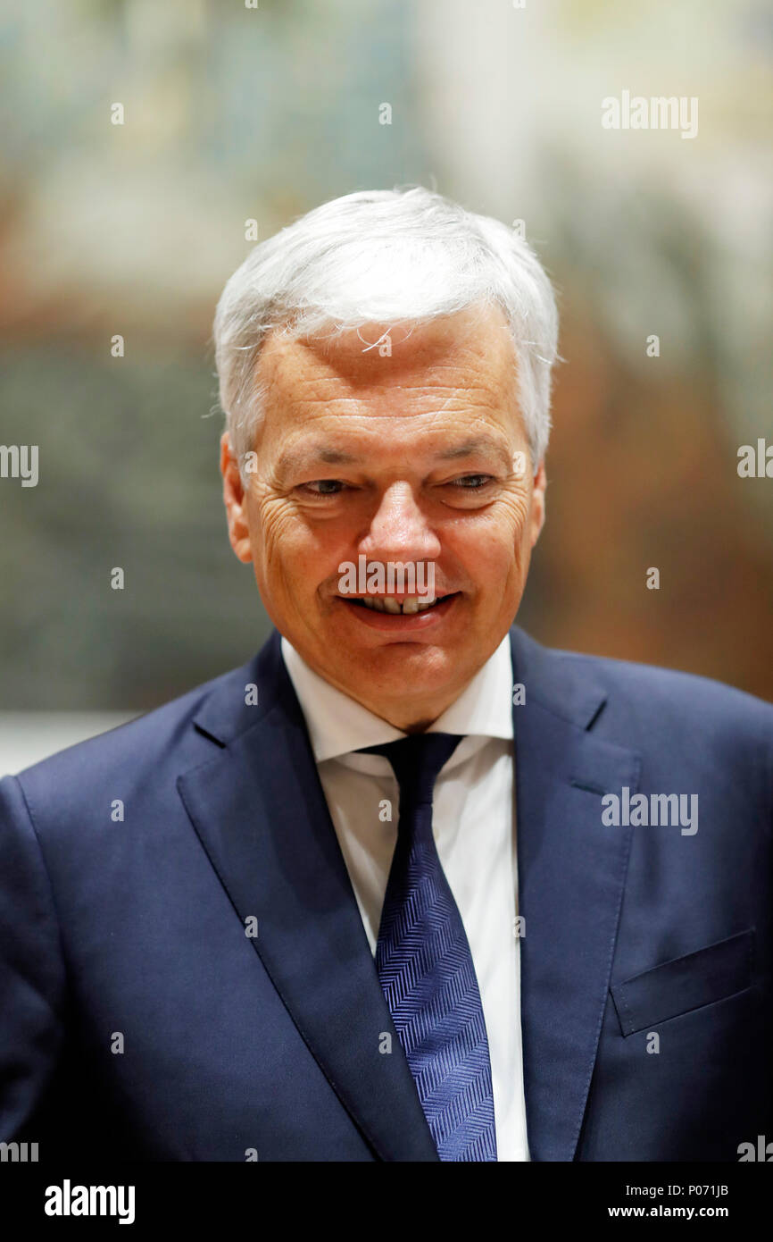 Organizzazione delle Nazioni Unite. 8 Giugno, 2018. Ministro degli esteri belga Didier REYNDERS è raffigurato nel Consiglio di Sicurezza delle Nazioni Unite la camera presso la sede delle Nazioni Unite a New York, giugno 8, 2018. Il Belgio è stato eletto come uno dei cinque membri non permanenti a servire durante 2019-2020 nel Consiglio di Sicurezza delle Nazioni Unite. Credito: Li Muzi/Xinhua/Alamy Live News Foto Stock