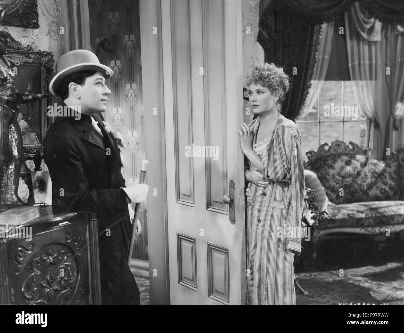 Pellicola originale titolo: IL BOWERY. Titolo inglese: il BOWERY. Regista: RAOUL WALSH. Anno: 1933. Stelle: GEORGE RAFT; Fay Wray. Credito: FOX FILM / Album Foto Stock