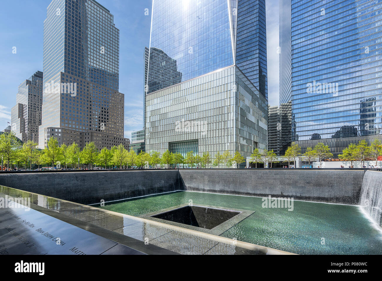 La piscina riflettente presso il World Trade Center a New York City Foto Stock