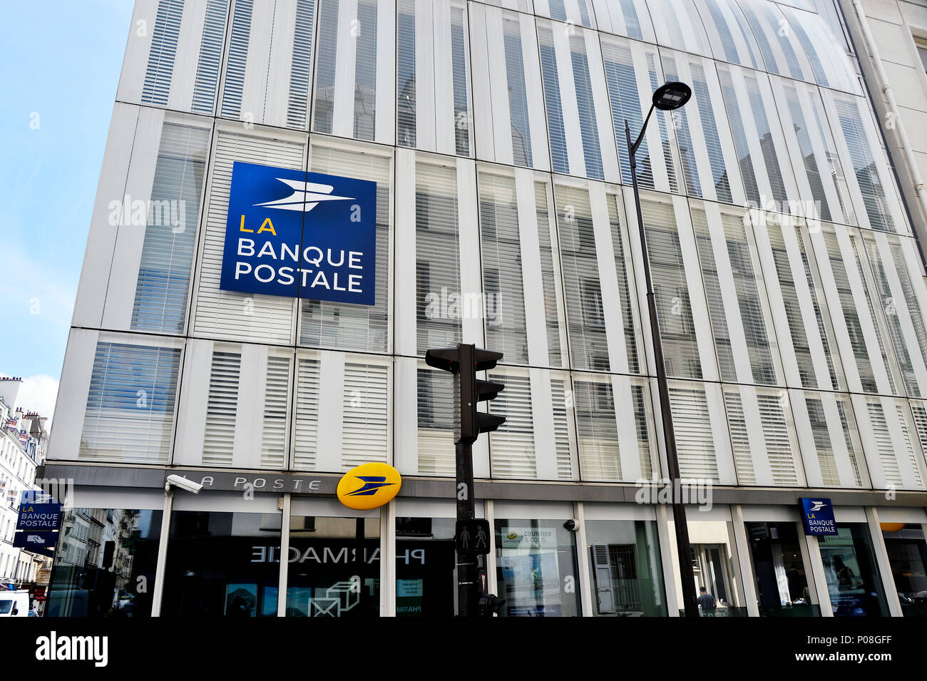 La Banque Postale - Rue de Vaugirard - Parigi Foto Stock