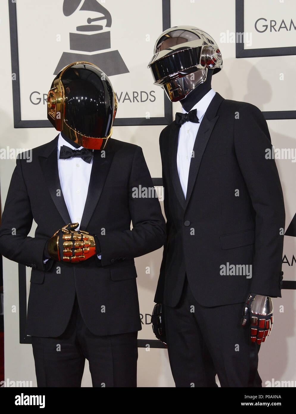 I daft punk che arrivano al 56th Annual Grammy Awards 2014 presso il centro di fiocco in Los Angeles.daft punk 138 evento nella vita di Hollywood - California, tappeto rosso Evento, STATI UNITI D'AMERICA, industria cinematografica, celebrità, fotografia, Bestof, arte cultura e intrattenimento, Topix celebrità moda, migliori della vita di Hollywood, evento nella vita di Hollywood - California, moquette rossa e dietro le quinte, ,arti della cultura e del divertimento, fotografia, inchiesta tsuni@Gamma-USA.com , Musica celebrità, musicista, Music Group, 2014 Foto Stock