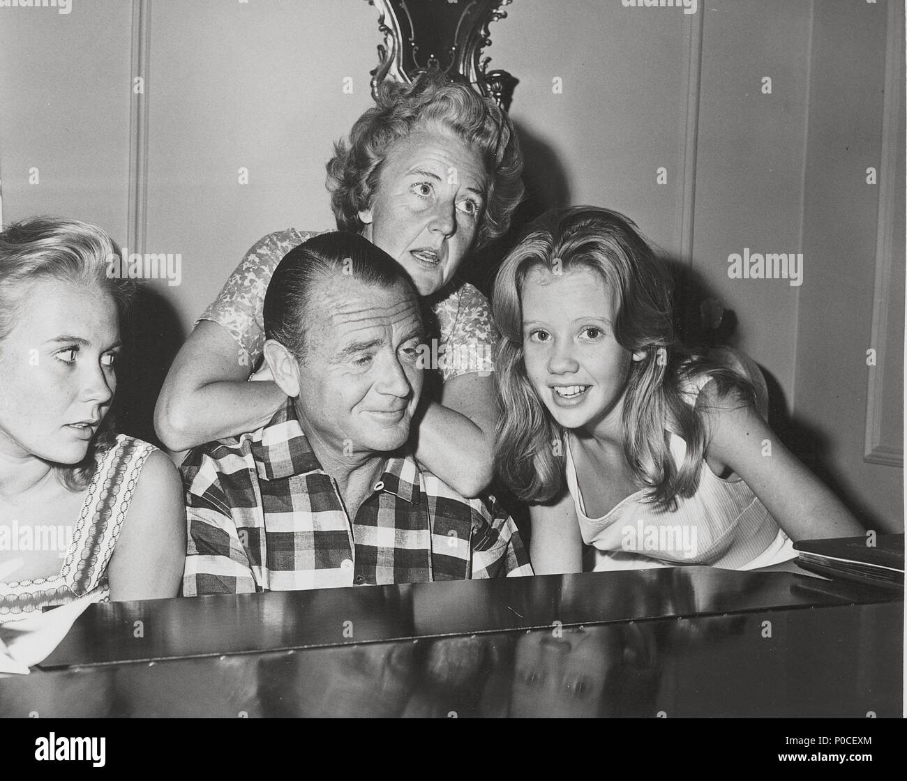 Stelle: HAYLEY MILLS; Giulietta mulini; JOHN MILLS. Foto Stock