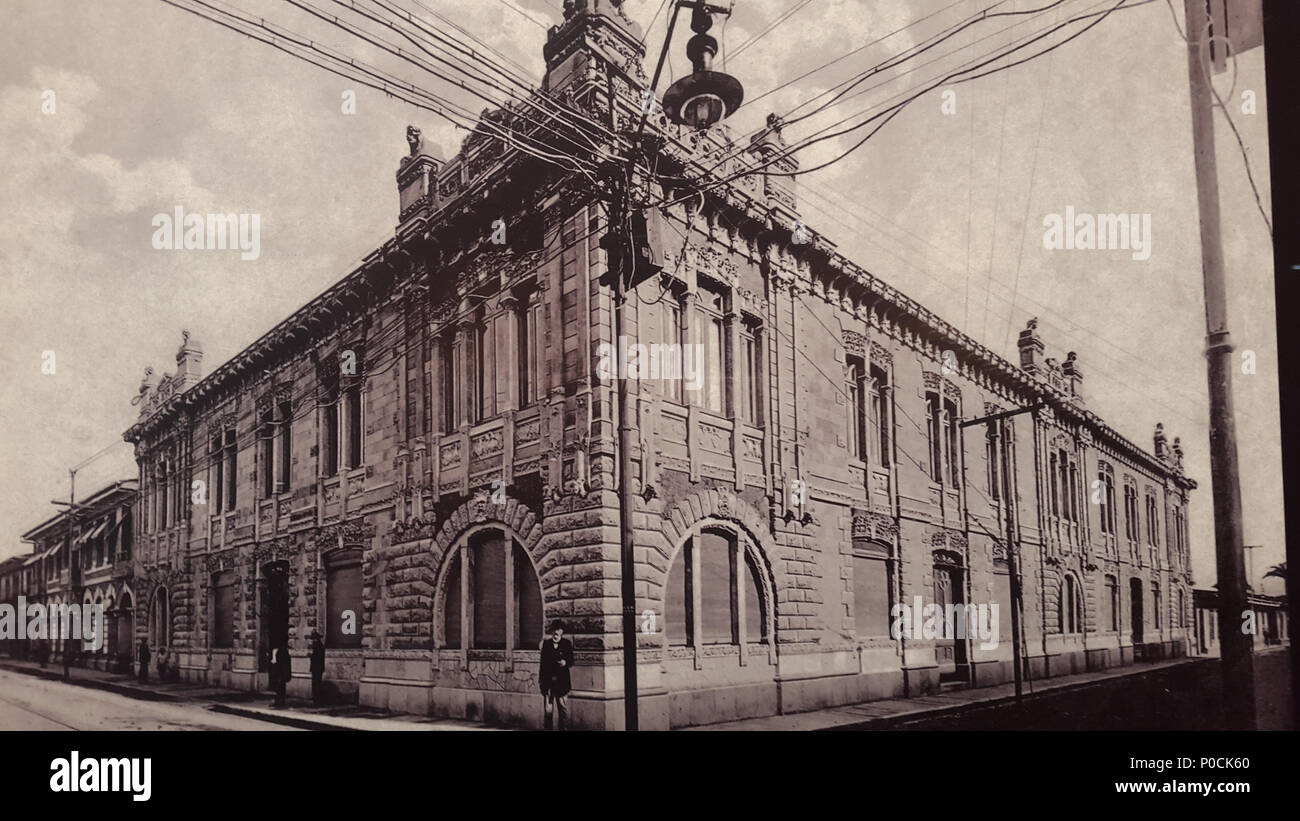 . Español: El Edificio Steinvorth en 1908. Fotografía tomada por Fernando Zamora Salinas (fallecido en 1926), actualmente es parte de la Colección fotográfica del Museo Nacional de Costa Rica. . 26 Settembre 2014 10:03:15. Rodtico21 7 Steinvorth edificio. San Jose. Costa Rica Foto Stock