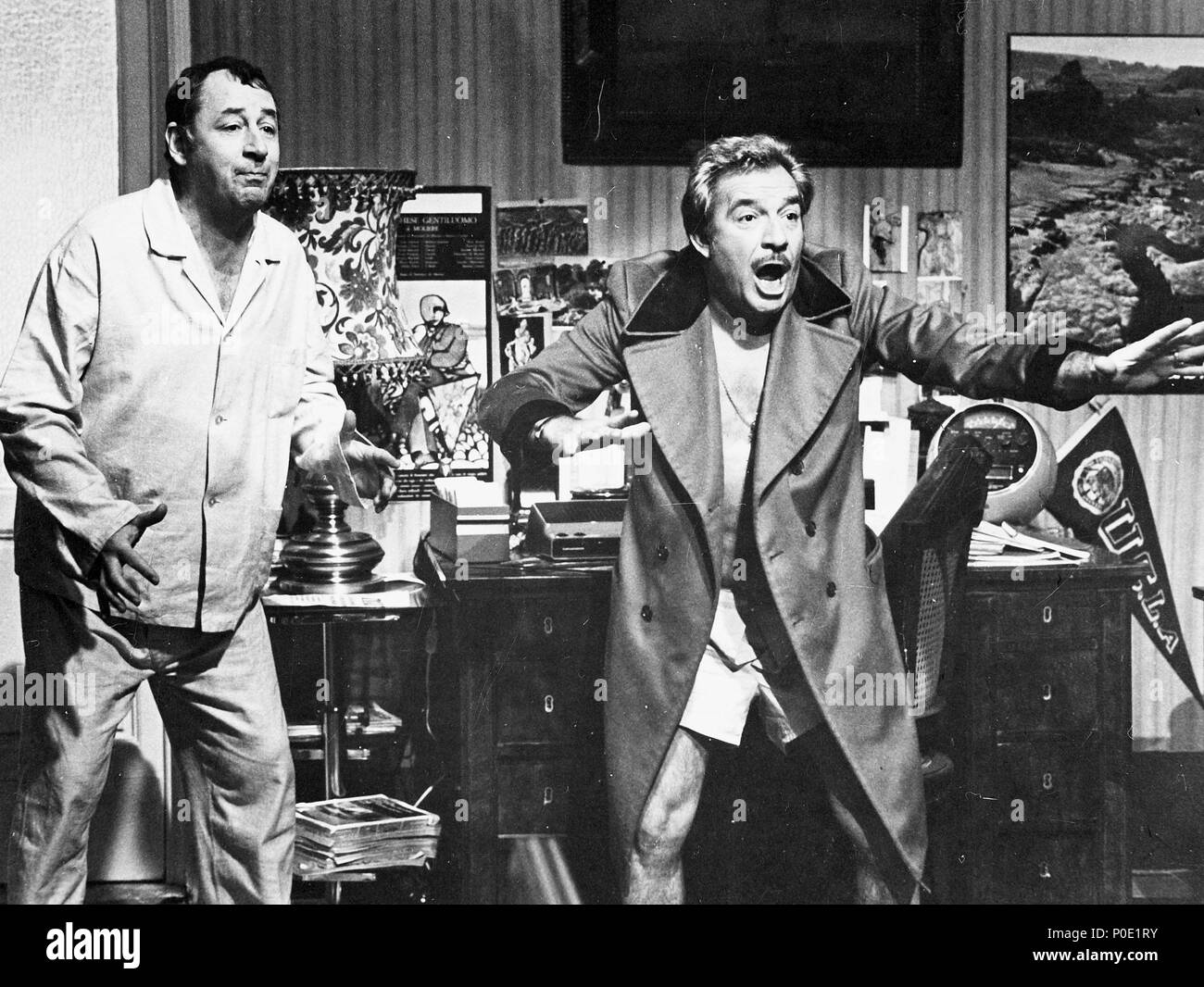 Pellicola originale titolo: AMICI MIEI. Titolo italiano: i miei amici. Regista: MARIO MONICELLI. Anno: 1975. Stelle: Ugo Tognazzi; Philippe Noiret. Credito: Allied Artists / Album Foto Stock