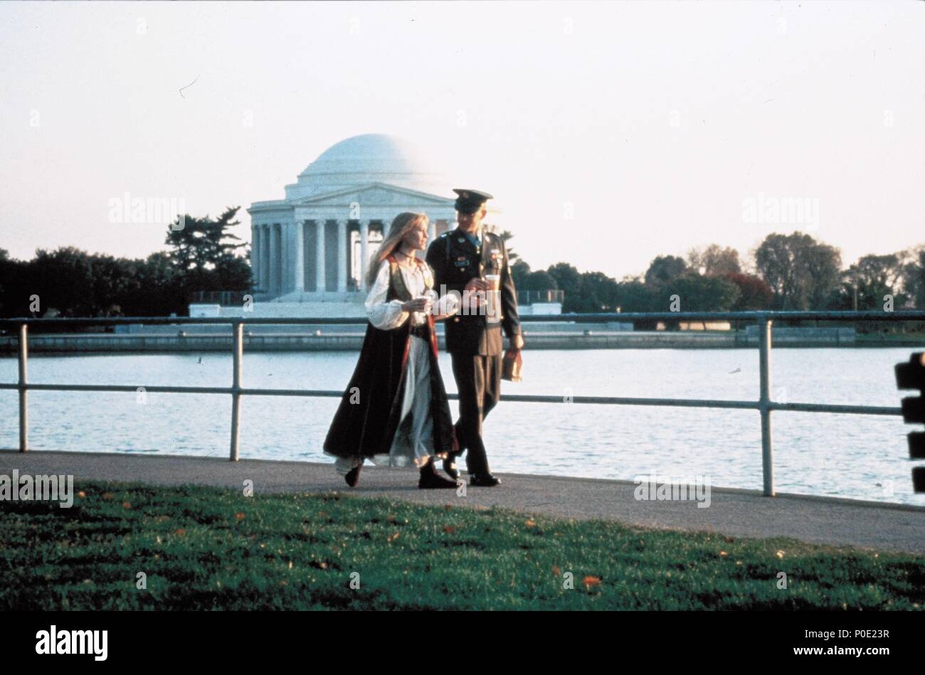 Pellicola originale titolo: Forrest Gump. Titolo inglese: Forrest Gump. Regista: Robert Zemeckis. Anno: 1994. Stelle: Tom Hanks; Robin Wright. Credito: Paramount Pictures / Album Foto Stock