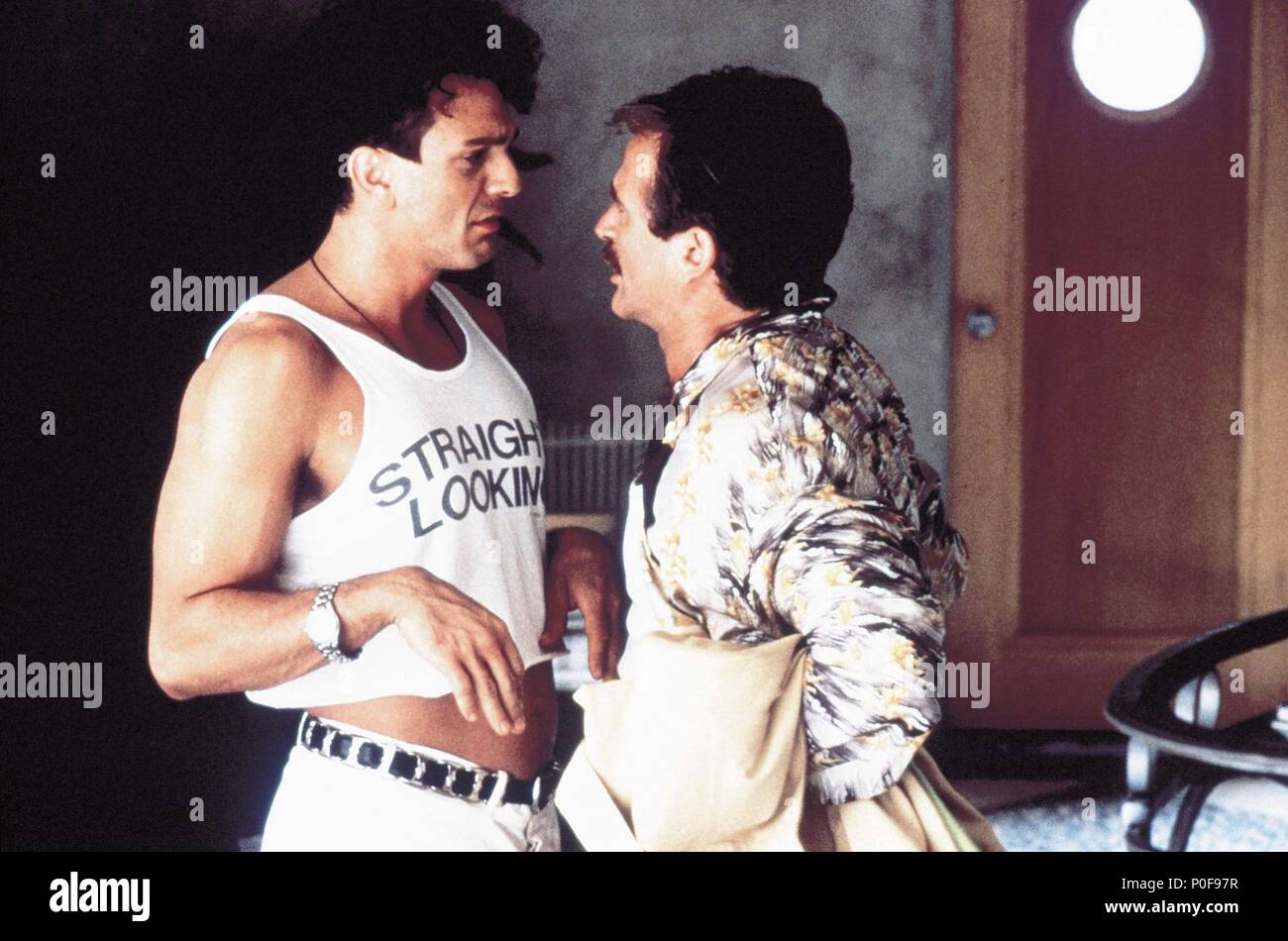 Pellicola originale titolo: La Birdcage. Titolo italiano: La Birdcage. Regista: Mike Nichols. Anno: 1996. Stelle: Robin Williams; Hank Azaria. Credito: United International Pictures / Album Foto Stock