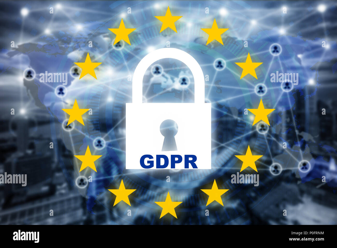Protezione dei dati il concetto di privacy. Il PILR. Ue. Cyber security network. Icona a forma di lucchetto e tecnologia internet e connessione di rete sulla schermata virtuale. Foto Stock