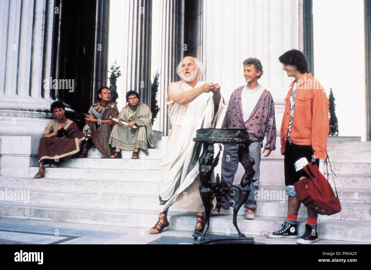 Pellicola originale titolo: Bill e Ted eccellente dell'avventura. Titolo inglese: Bill e Ted eccellente dell'avventura. Regista: STEPHEN HEREK. Anno: 1989. Stelle: SOKRATES; Keanu Reeves; ALEX WINTER; TONY STEEDMAN. Credito: ORION foto / Album Foto Stock