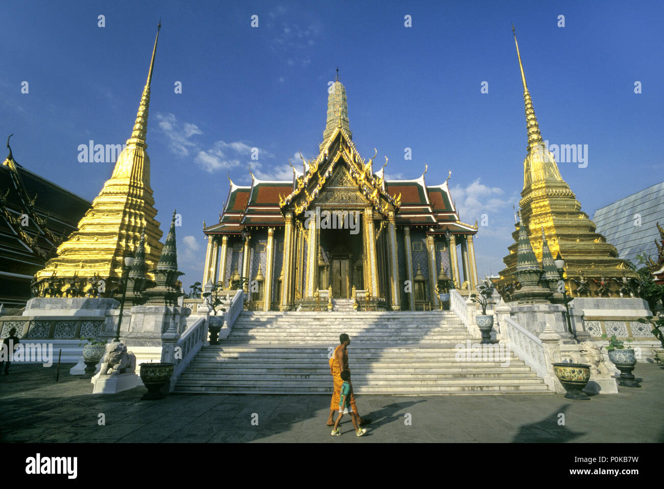 Storico 1995 Wat Phra KAEO tempio Grand Palace a Bangkok in Tailandia Foto Stock