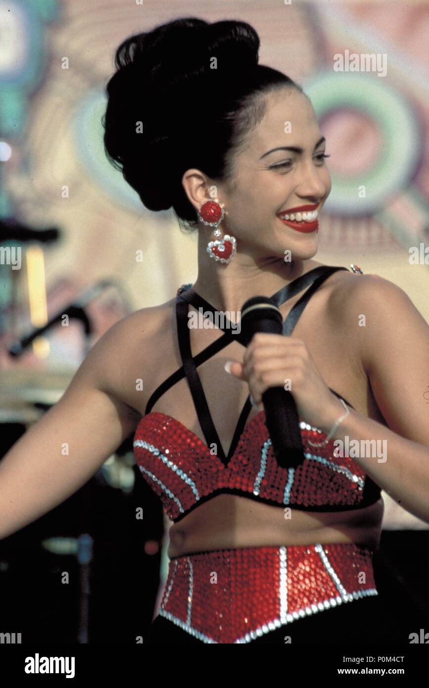 Pellicola originale titolo: SELENA. Titolo inglese: SELENA. Regista: GREGORY NAVA. Anno: 1997. Stelle: Jennifer Lopez. Credito: WARNER BROTHERS / DEL amo, Scott / Album Foto Stock