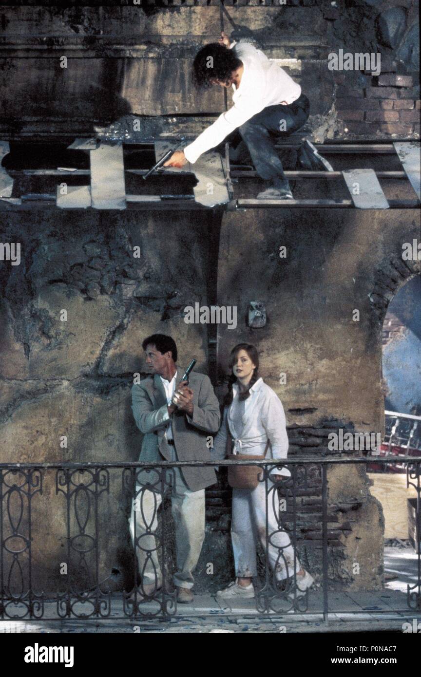 Pellicola originale titolo: assassini. Titolo inglese: assassini. Regista: Richard Donner. Anno: 1995. Stelle: Julianne Moore; Antonio Banderas; Sylvester Stallone. Credito: WARNER BROTHERS / Nelson, RALPH / Album Foto Stock