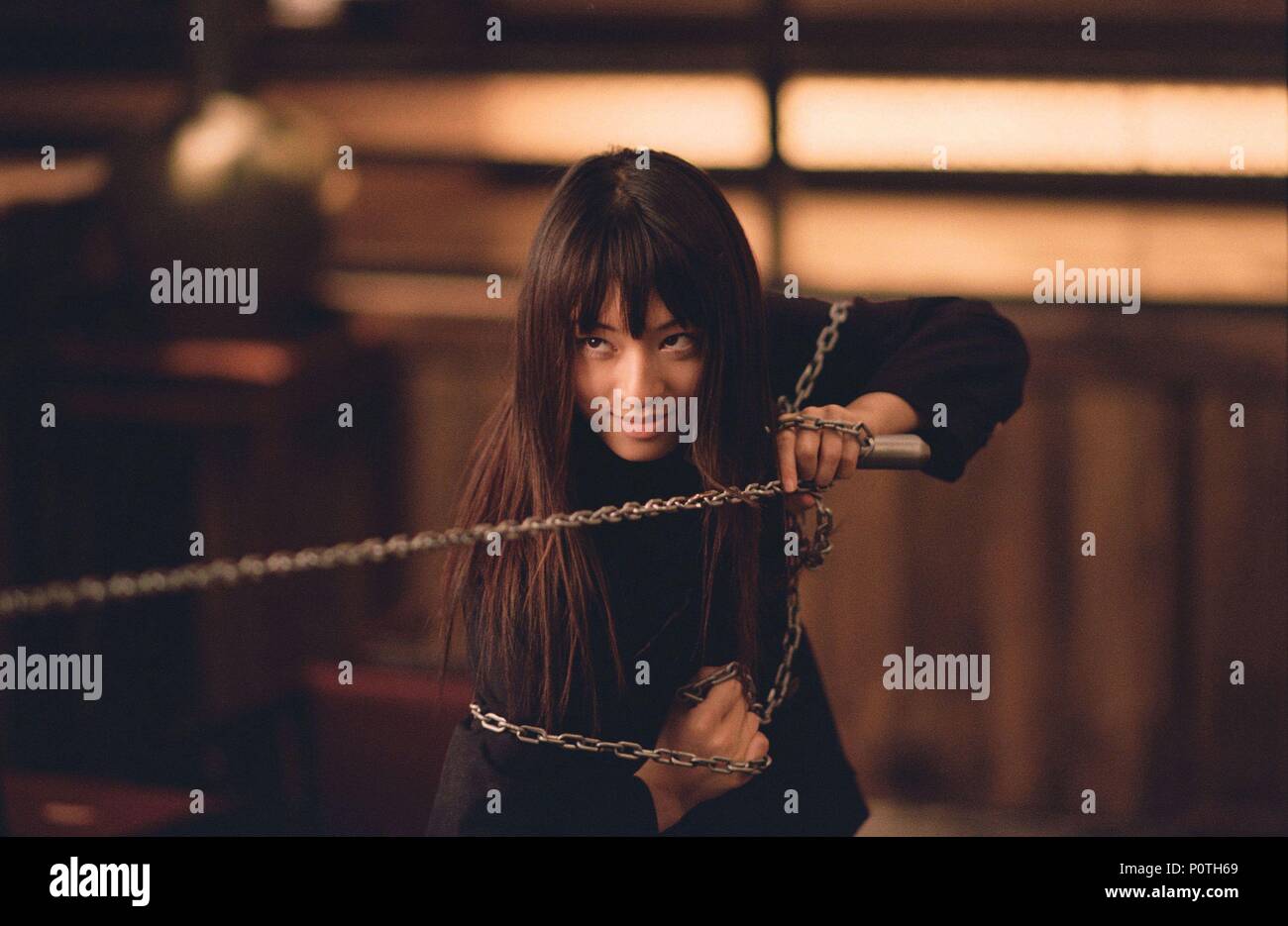 Pellicola originale titolo: KILL BILL: VOL. 1. Titolo inglese: KILL BILL: VOL. 1. Regista: Quentin Tarantino. Anno: 2003. Stelle: CHIAKI KURIYAMA. Copyright: Editoriale all'interno di utilizzare solo. Questa è una distribuita pubblicamente handout. I diritti di accesso soltanto, senza licenza di copyright fornite. Autorizzazione obbligatoria per Visual Icona (www.visual-icon.com) è richiesto per la riproduzione di questa immagine. Credito: MIRAMAX / Album Foto Stock