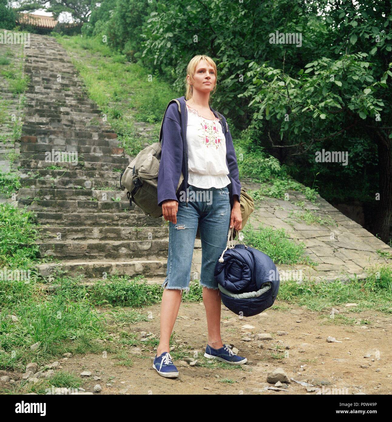 Pellicola originale titolo: KILL BILL: VOL. 2. Titolo inglese: KILL BILL: VOL. 2. Regista: Quentin Tarantino. Anno: 2004. Stelle: Uma Thurman. Copyright: Editoriale all'interno di utilizzare solo. Questa è una distribuita pubblicamente handout. I diritti di accesso soltanto, senza licenza di copyright fornite. Autorizzazione obbligatoria per Visual Icona (www.visual-icon.com) è richiesto per la riproduzione di questa immagine. Credito: MIRAMAX / COOPER, ANDREW / Album Foto Stock