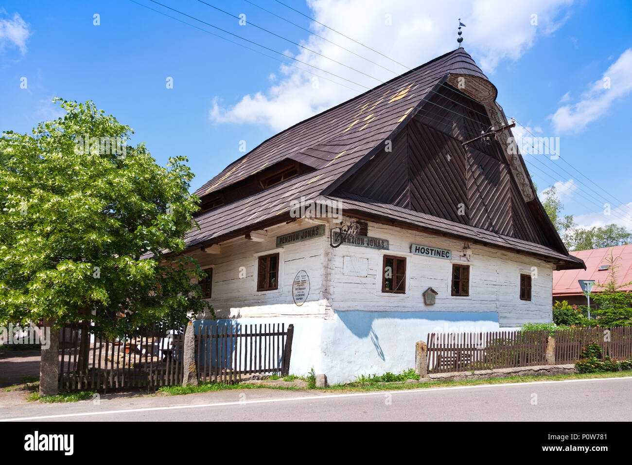 Chalupa z 1794, Skanzen lidových staveb Oberland - Svobodné Hamry, Pardubický kraj, Česká republika / Open-air museum di architettura popolare Vysocina - Foto Stock