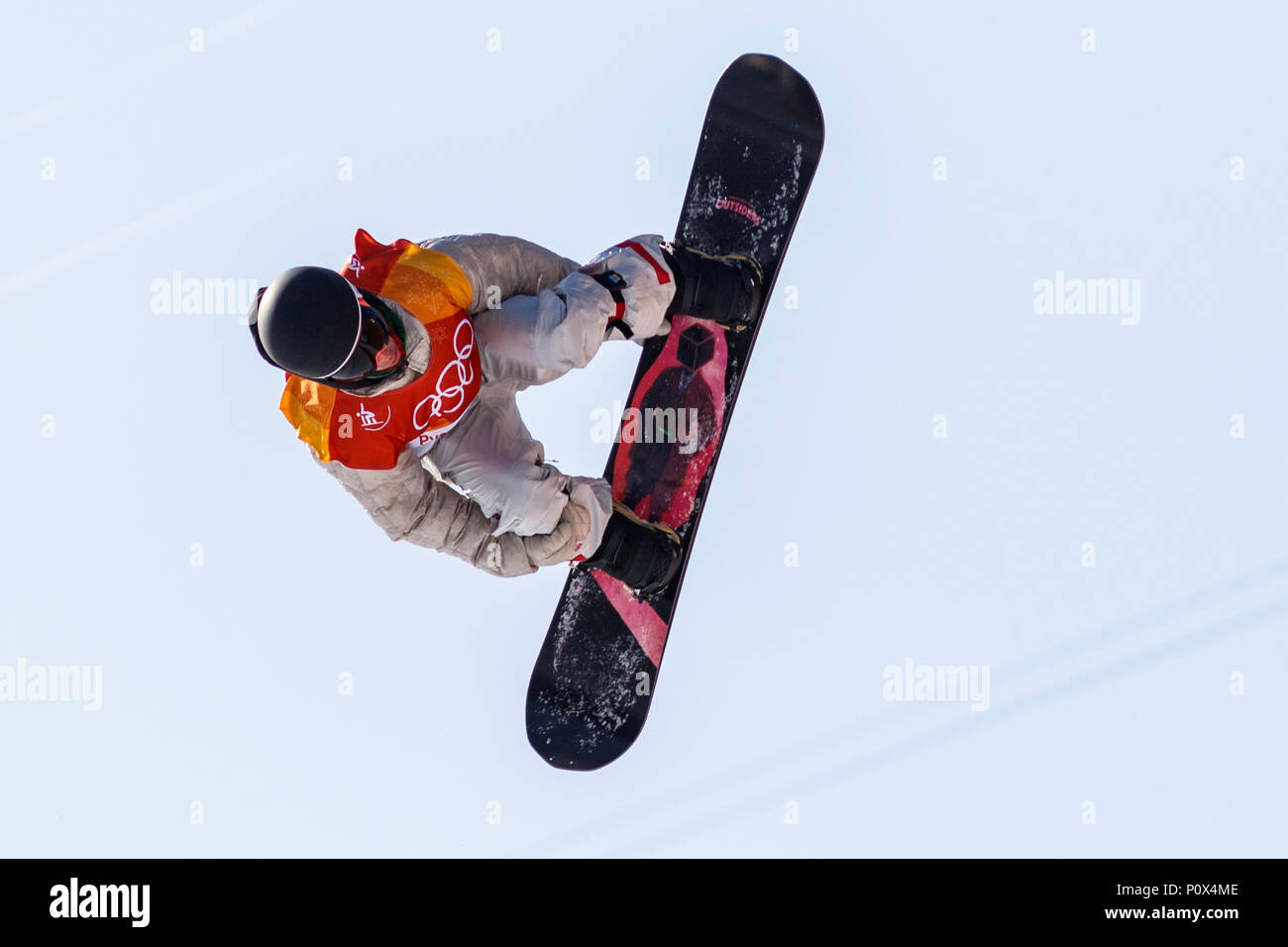 Chase Josey (USA) concorrenti negli uomini della Snowboard Half Pipe qualifiche per i Giochi Olimpici Invernali PyeongChang 2018 Foto Stock