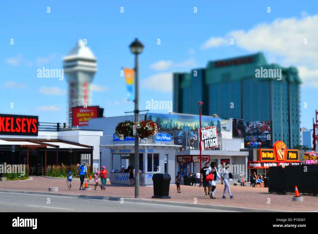 Vista dei luoghi di divertimento a Niagara Falls, Canada. Foto Stock