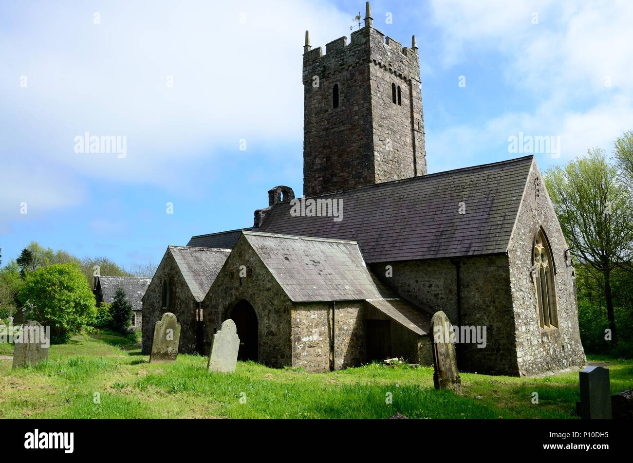 La storica St Decumani Chiesa Rhoscrowther un Garde 1 elencato la costruzione Pembrokeshire Wales cymru REGNO UNITO REGNO UNITO Foto Stock